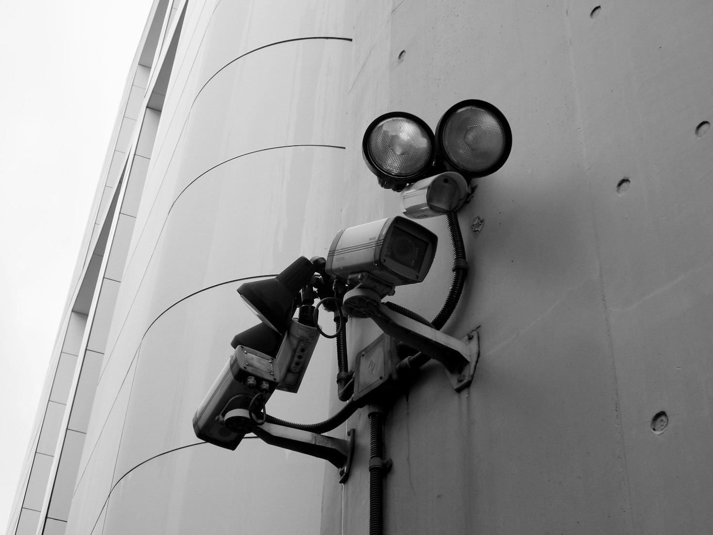 How CCTV Systems Enhance Residential Safety